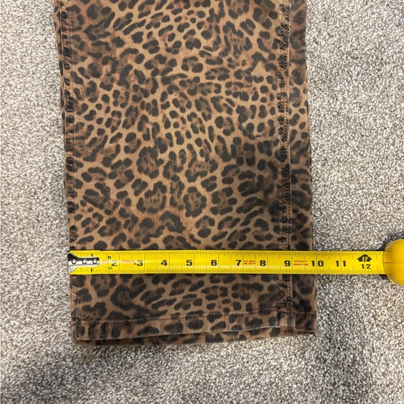 GAP Animal Print Mid Rise Carpenter Pants - Picture 8 of 10